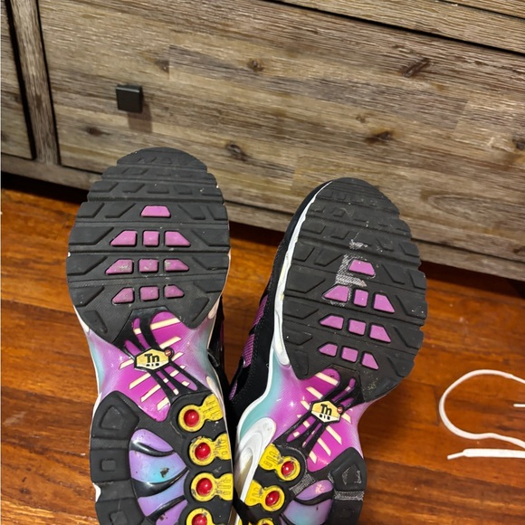 Nike Air Max Plus GS ‘Aurora Hyper Violet - Picture 8 of 8